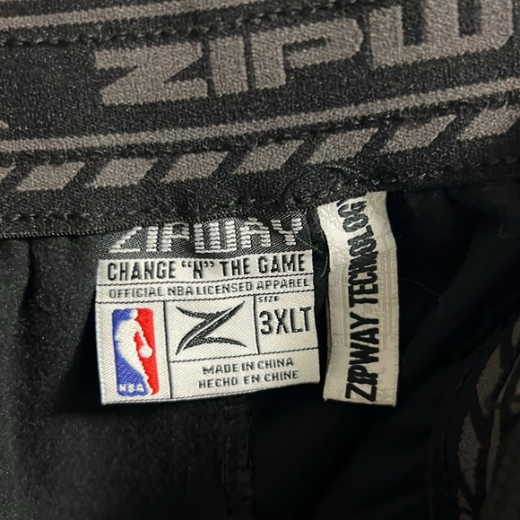 Los Angeles Lakers Zipway Big & Tall Blueprint Panel Pants - Black/Purple NWT - Picture 7 of 8